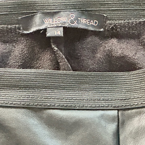 Pleather pants - Picture 2 of 2